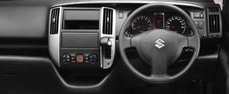 Suzuki Landy 2.0S (SNC25)
