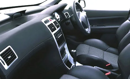 Peugeot 307 FELINE 2.0S (T5RFJ)