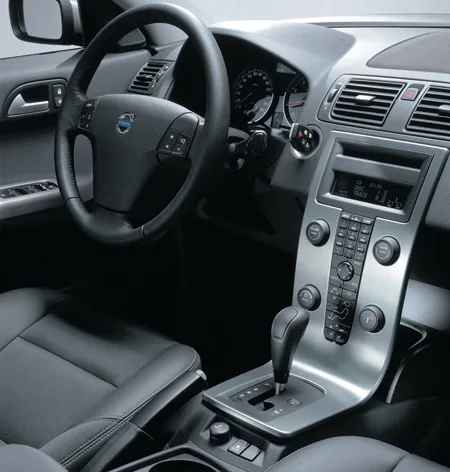 Volvo V50 T-5 AWD (MB5244 / MB5254A)