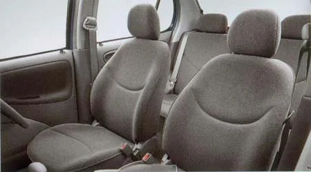 Toyota Platz 1.0F (SCP11)