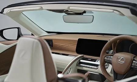 Lexus LC500 CONVERTIBLE PINNACLE (URZ100)