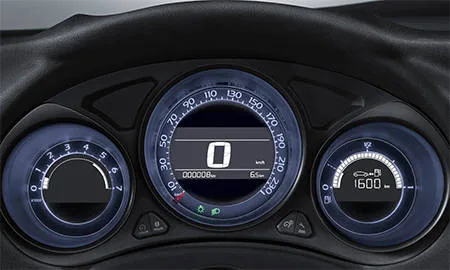 Citroen C4 FEEL BLUE HDI (B7BH01)