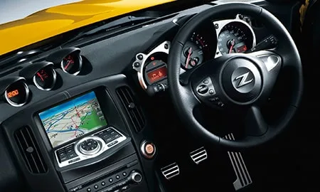 Nissan Fairlady Z VERSION ST (Z34)
