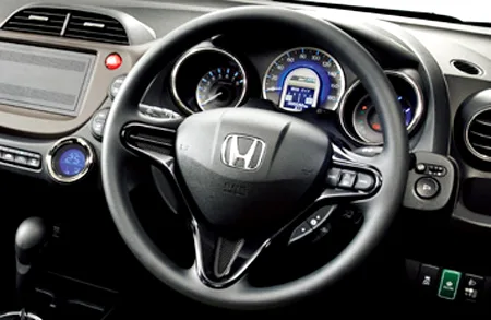 Honda Fit Shuttle Hybrid HYBRID (GP2)