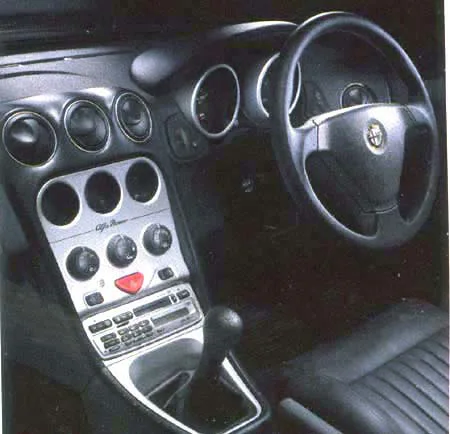 Alfa Romeo Alfa Spider 3.0 V6 24V (916S1B)