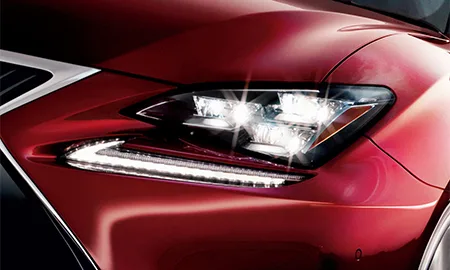 Lexus RC300H VERSION L (AVC10)