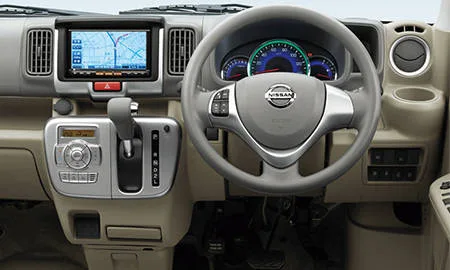 Nissan NV100CLIPPER Rio E (DR17W)