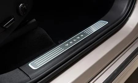 Volvo XC90 ULTRA B5 AWD (LB420TXCM2 / LB420TXCM2A)