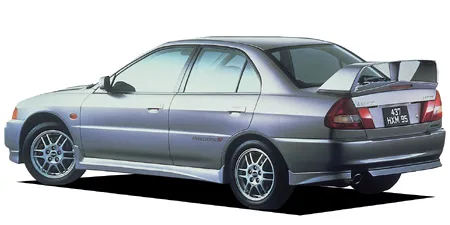 Mitsubishi Lancer RS EVOLUTION IV (CN9A)