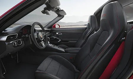 Porsche 911 TARGA 4 GTS (991H1)