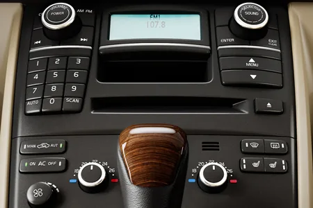 Volvo XC90 3.2 SE AWD (CB6324AW)