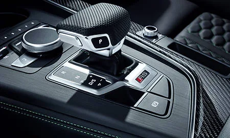 Audi RS5 Sportback BASE GRADE (F5DECL)