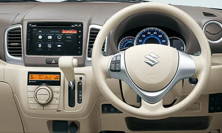 Suzuki Spacia X (MK42S)