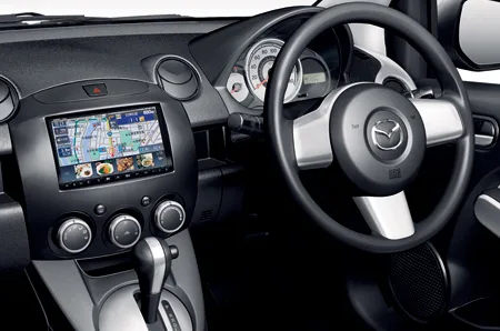Mazda Demio 13C (DE3FS)