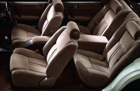 Toyota Crown SUPER SALOON (GS130)