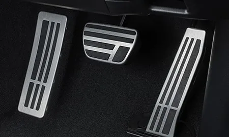 Lexus ES300H VERSION L (AXZH11)