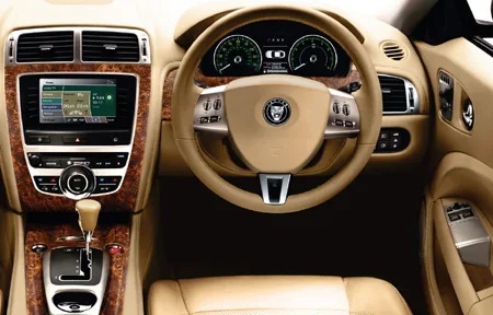 Jaguar XK COUPE (J435A)