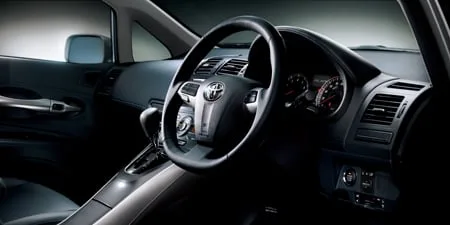 Toyota Blade MASTER G (GRE156H)
