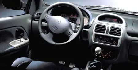 Renault Lutecia SPORT V6 (BL7X)