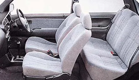 Daihatsu Mira TR (L710S)
