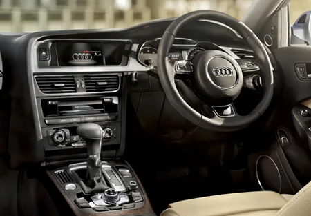 Audi A4 Avant 2.0 TFSI (8KCDN)