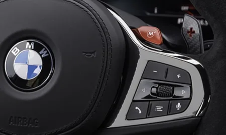 Bmw M5 CS (82CH44)