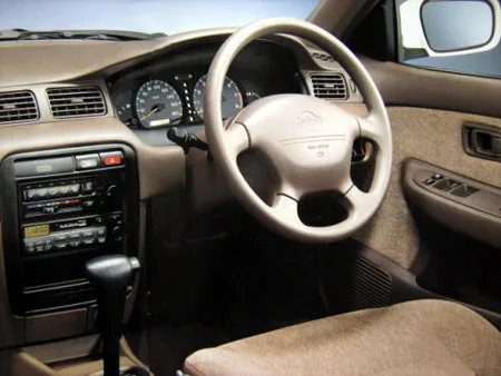 Nissan Sunny SUPER TOURING (EB14)