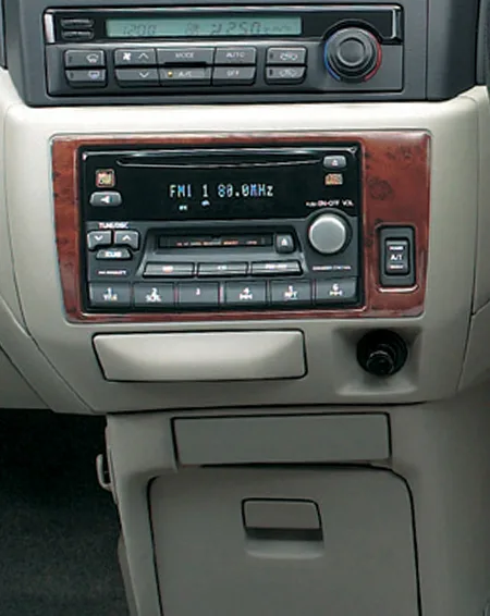 Nissan Bassara J (JTNU30)