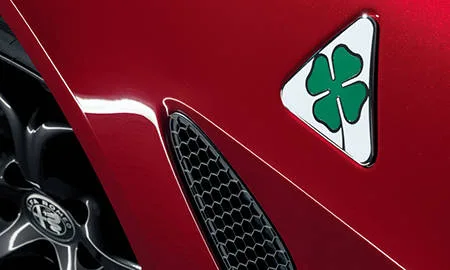 Alfa Romeo Giulia BASE GRADE (95220 / 95229)
