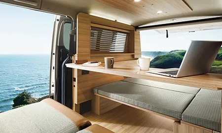 Nissan Caravan PREMIUM GX マイルーム (VR2E26)