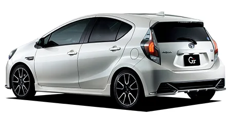 Toyota Aqua G GS (NHP10)