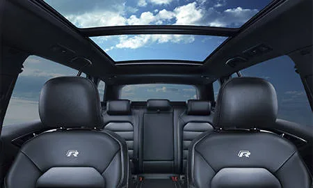 Volkswagen Golf R Variant BASE GRADE (AUCJXF)