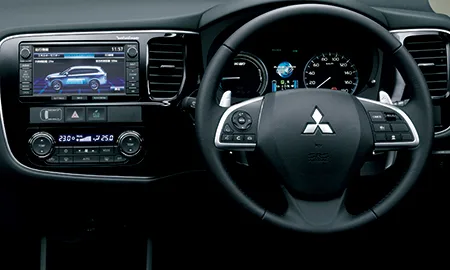 Mitsubishi Outlander Phev G NAVI PACKAGE (GG2W)