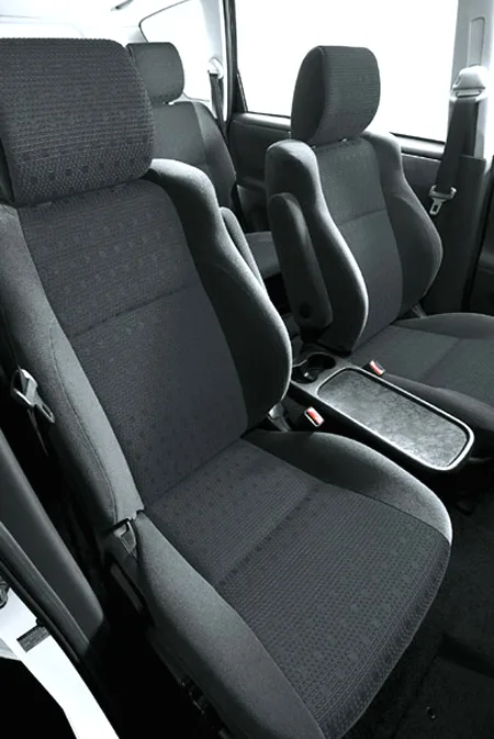 Toyota Ipsum 240S (ACM26W)