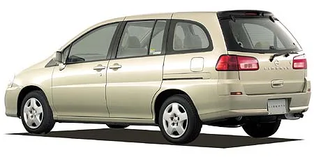 Nissan Liberty HIGHWAY STAR (RM12)