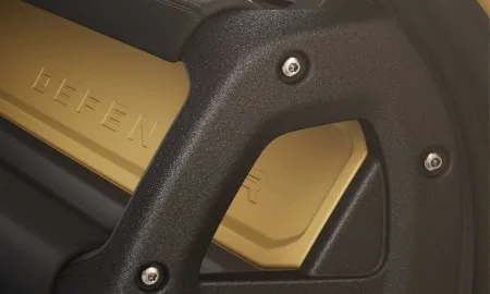 Land Rover Defender TROPHY EDITION CURATED FOR JAPAN (LE72WAB)