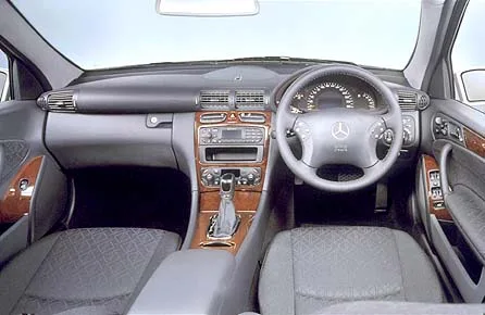 Mercedes Benz Cclass C180 KOMPRESSOR (203042 / 203046)