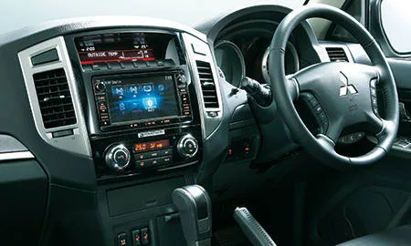Mitsubishi Pajero FINAL EDITION (V98W)