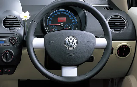 Volkswagen New Beetle Cabriolet VINTAGE (1YAZJ)