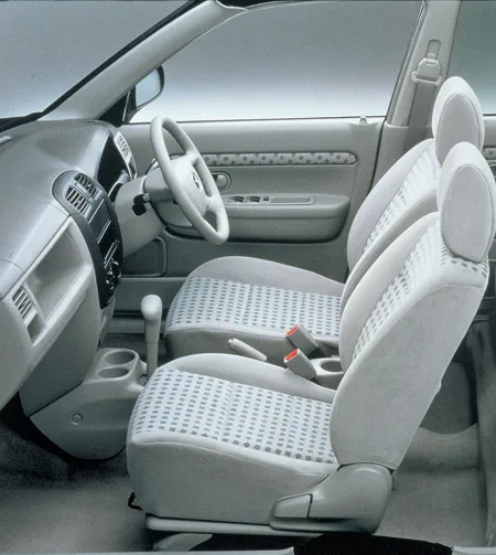 Mazda Demio GL-X (DW5W)
