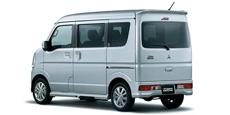 Mitsubishi Town Box G SPECIAL (DS17W)