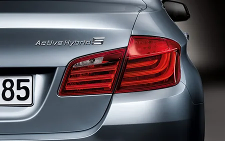 Bmw 5 Series 523D BLUE PERFORMANCE (FW20 / FZ35)