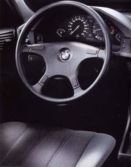 Bmw 5 Series 525i (HD25)