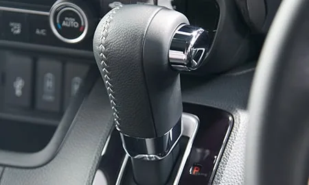 Honda Nbox Custom L STYLE+ BLACK (JF4)