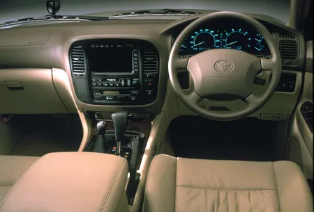 Toyota Land Cruiser 100 VX (UZJ100W)