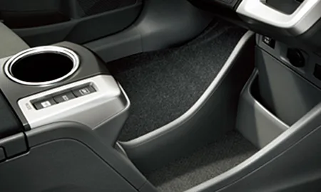 Toyota Prius Alpha G TOURING SELECTION (ZVW40W)