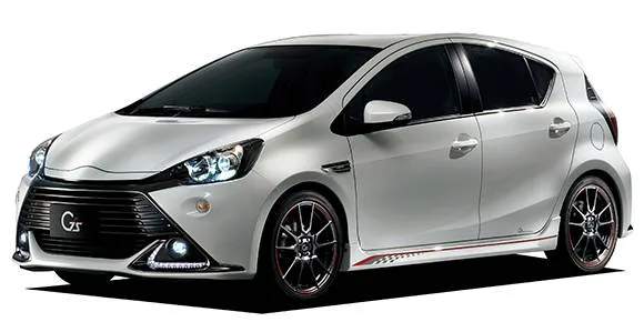 Toyota Aqua G GS (NHP10)