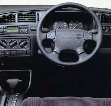 Volkswagen Golf GLi (1H2E)
