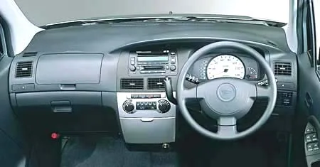 Daihatsu Move CUSTOM X (L160S)