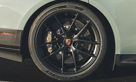 Porsche Taycan TURBO GT WITH WEISSACH PACKAGE (J1SM11 / J1SM21 / J1SN / J1SO / J1SP / J1SQ / J1SR)